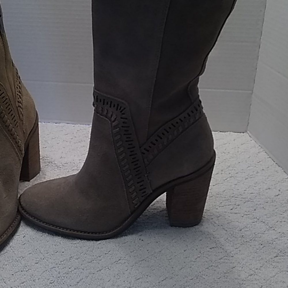 Vince Camuto thigh high boots. - Picture 4 of 16